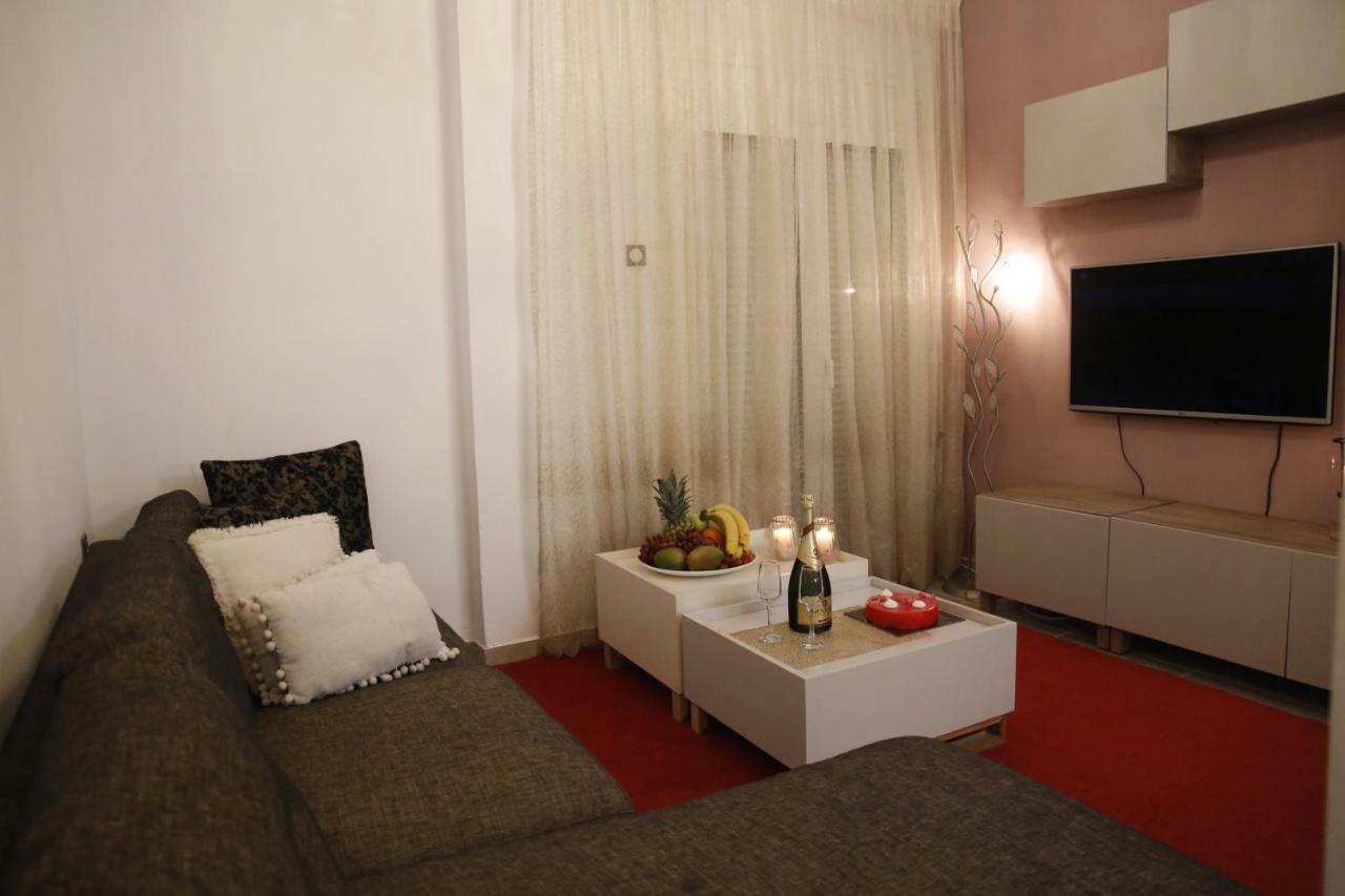 A Pleasant Stay In Chania 干尼亞 外观 照片